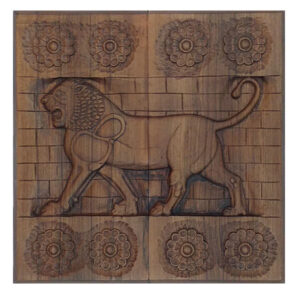 Plateau de Backgammon Sculpté en Bois, Fabriqué à la Main avec l’Héritage Persan Lion