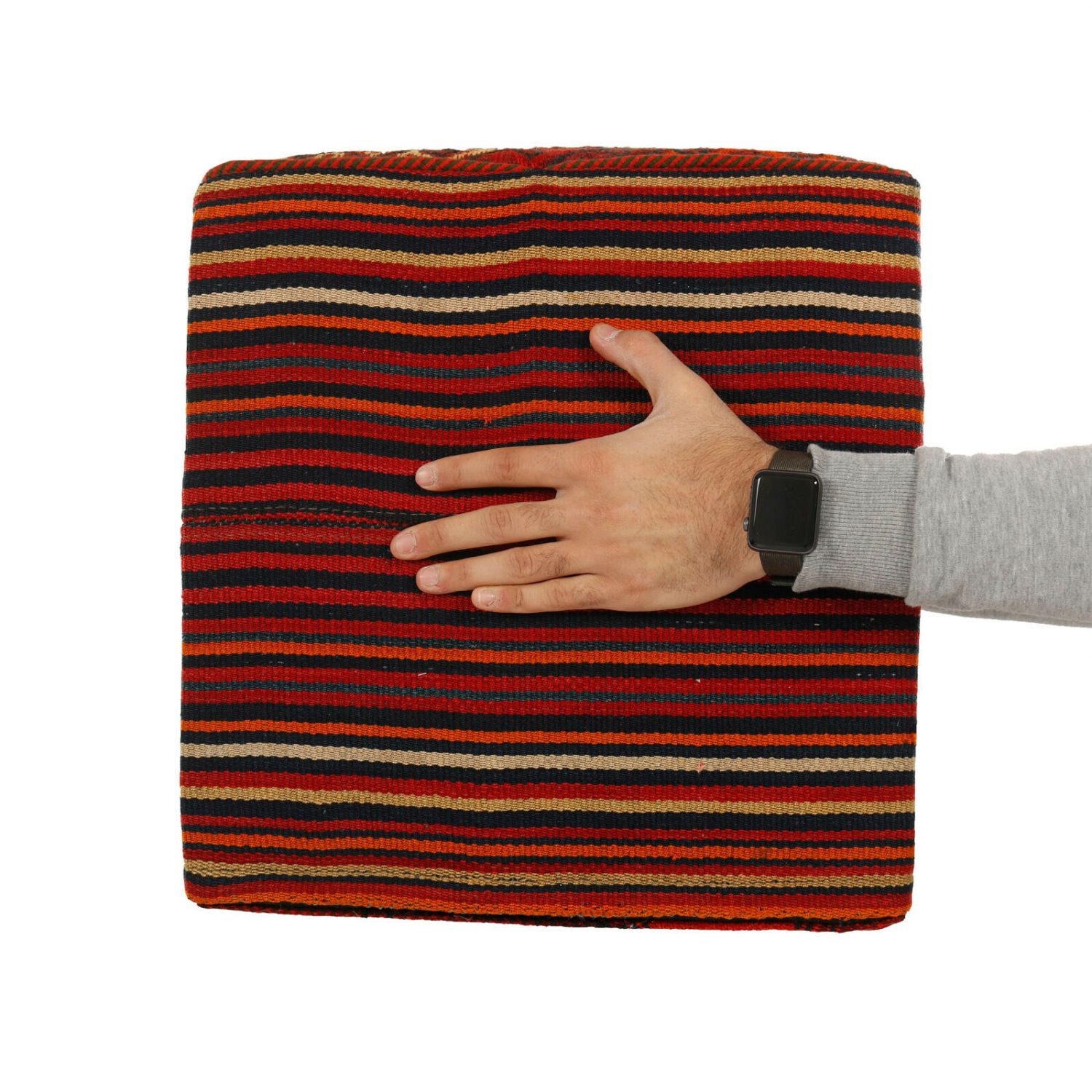 Pouf kilim ottoman authentique d’origine Iran, fait main