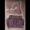 Pochette brodée avec motif Paisley