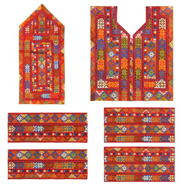 Panneau de robe brodé Balochi fait à la main - Rouge classique
