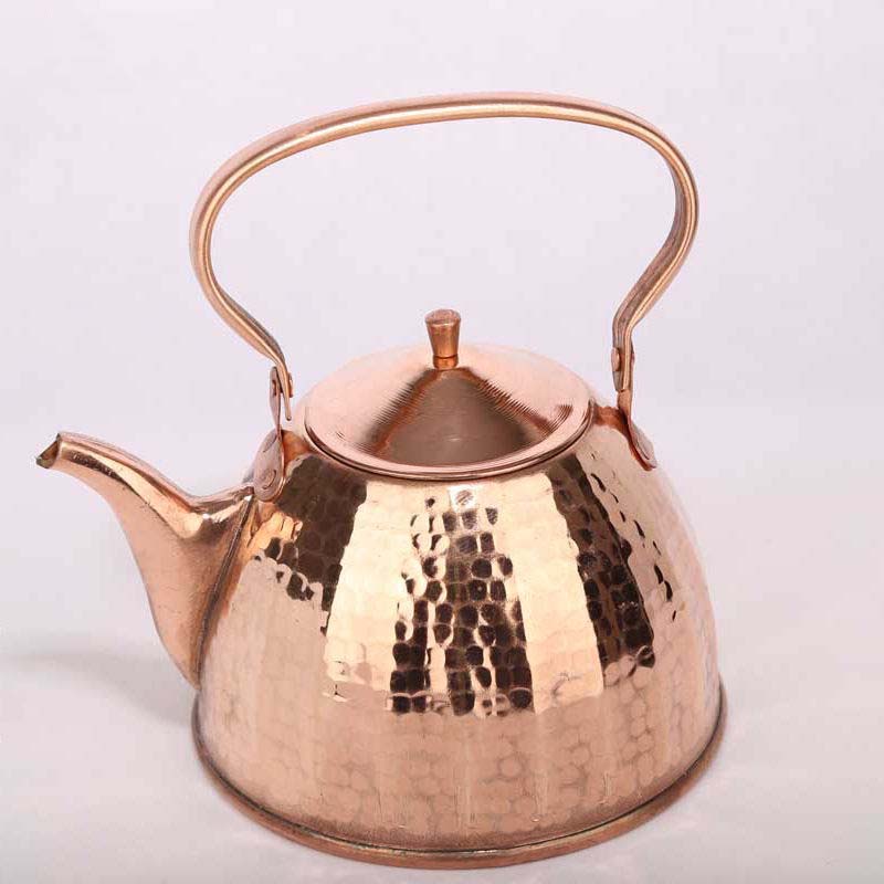 Bouilloire en cuivre persan durable pour cuisinière traditionnelle martelée Nowruz