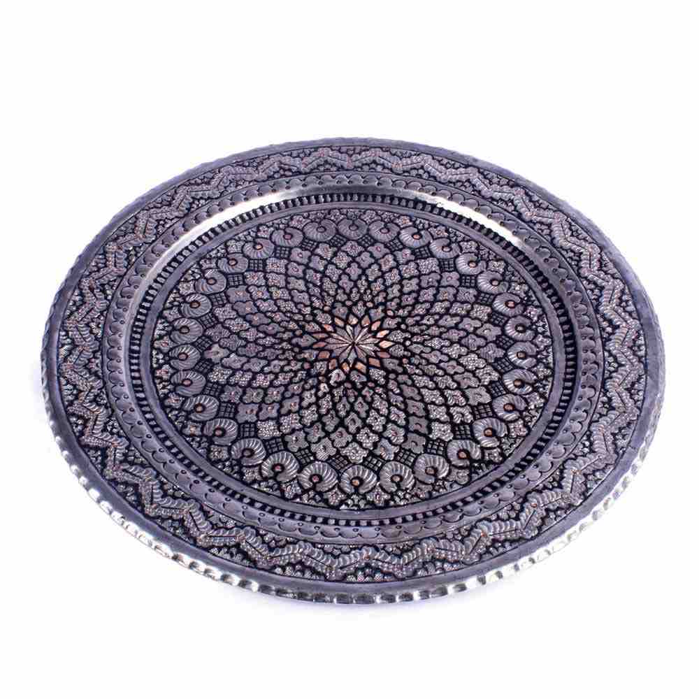 Plateau en cuivre décoratif gravé à la main avec art artisanal persan soleil