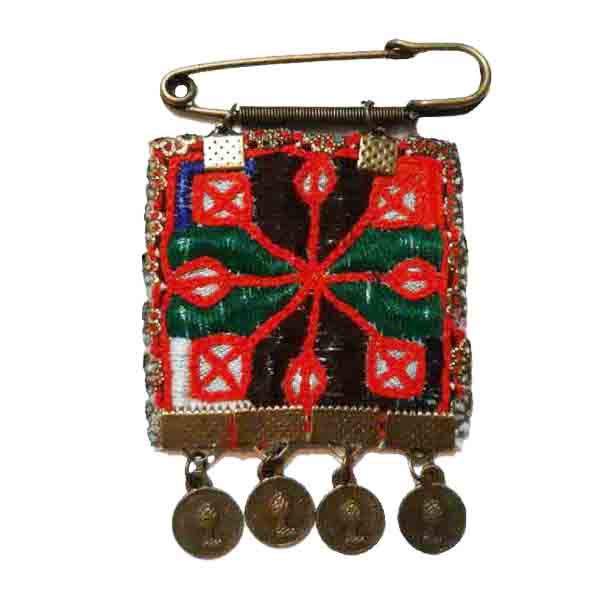 Embroidered Traditional Balochi Brooch Pin – Unique Cultural Design