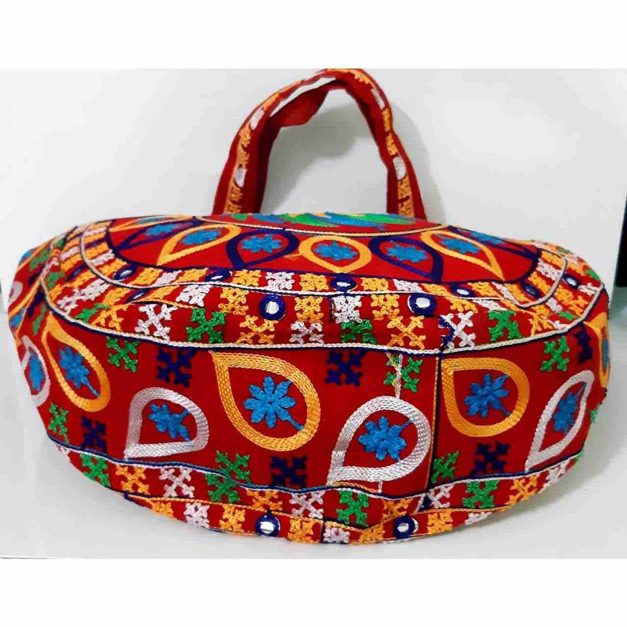 Sac fourre-tout ethnique avec modèle brodé Baluchi A59