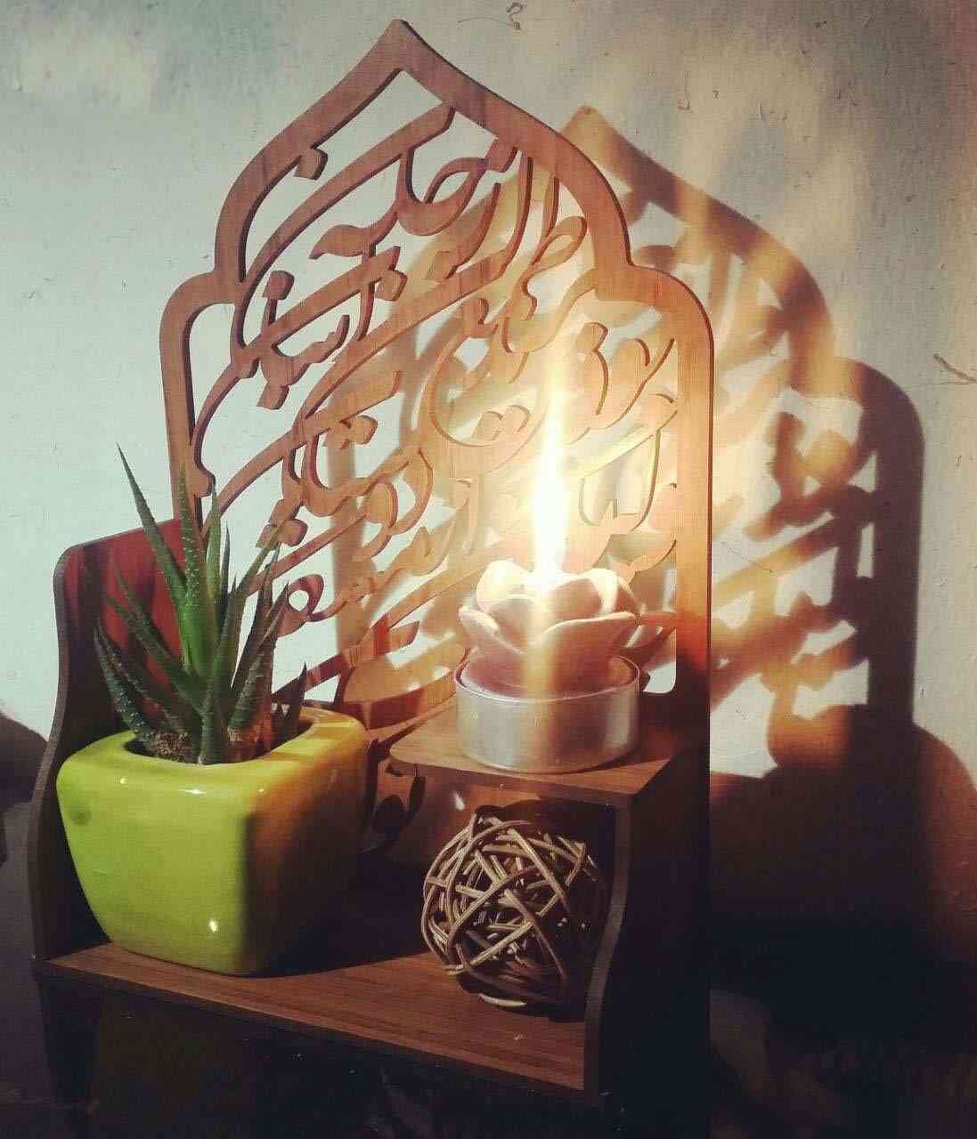 Support de Bougie en Bois à Motifs Persans avec Calligraphie