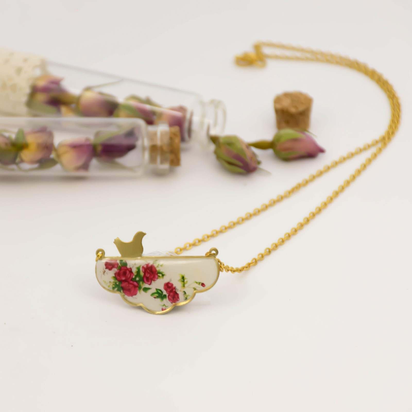 Collier en Laiton Persan Minimaliste Morghe Amin Mahdokht