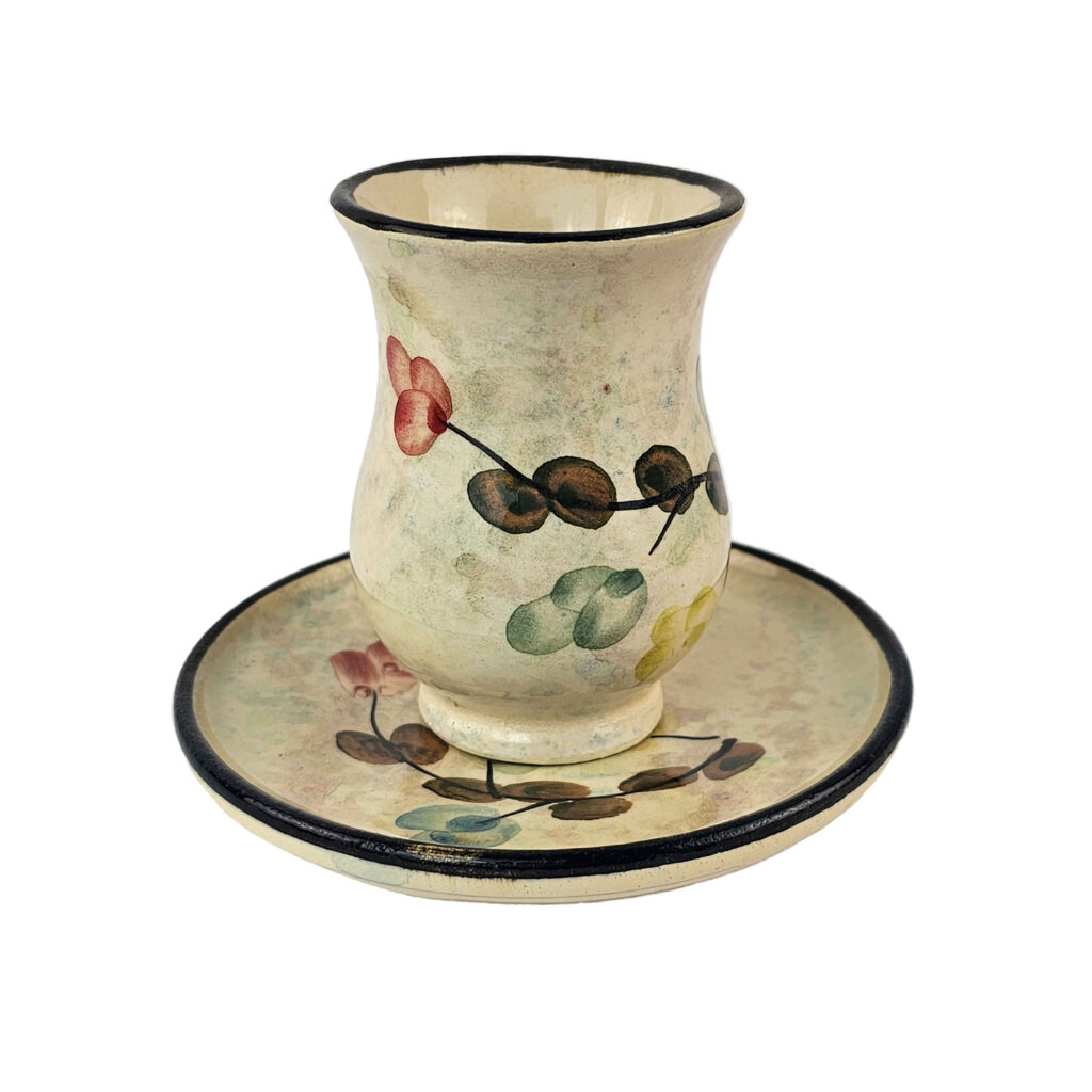 Ensemble Tasse à Thé et Soucoupe en Poterie Persane avec Motif Nuage et Vague