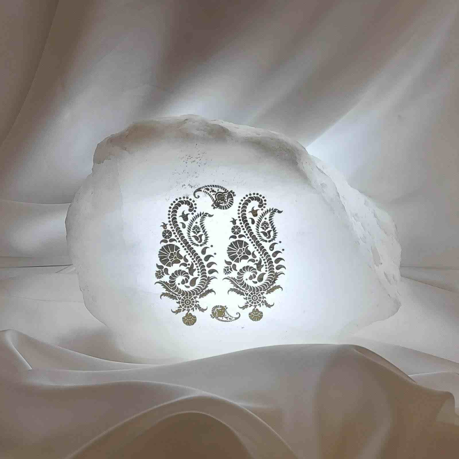 Lampe de sel persane Glow – fait main avec design Paisley