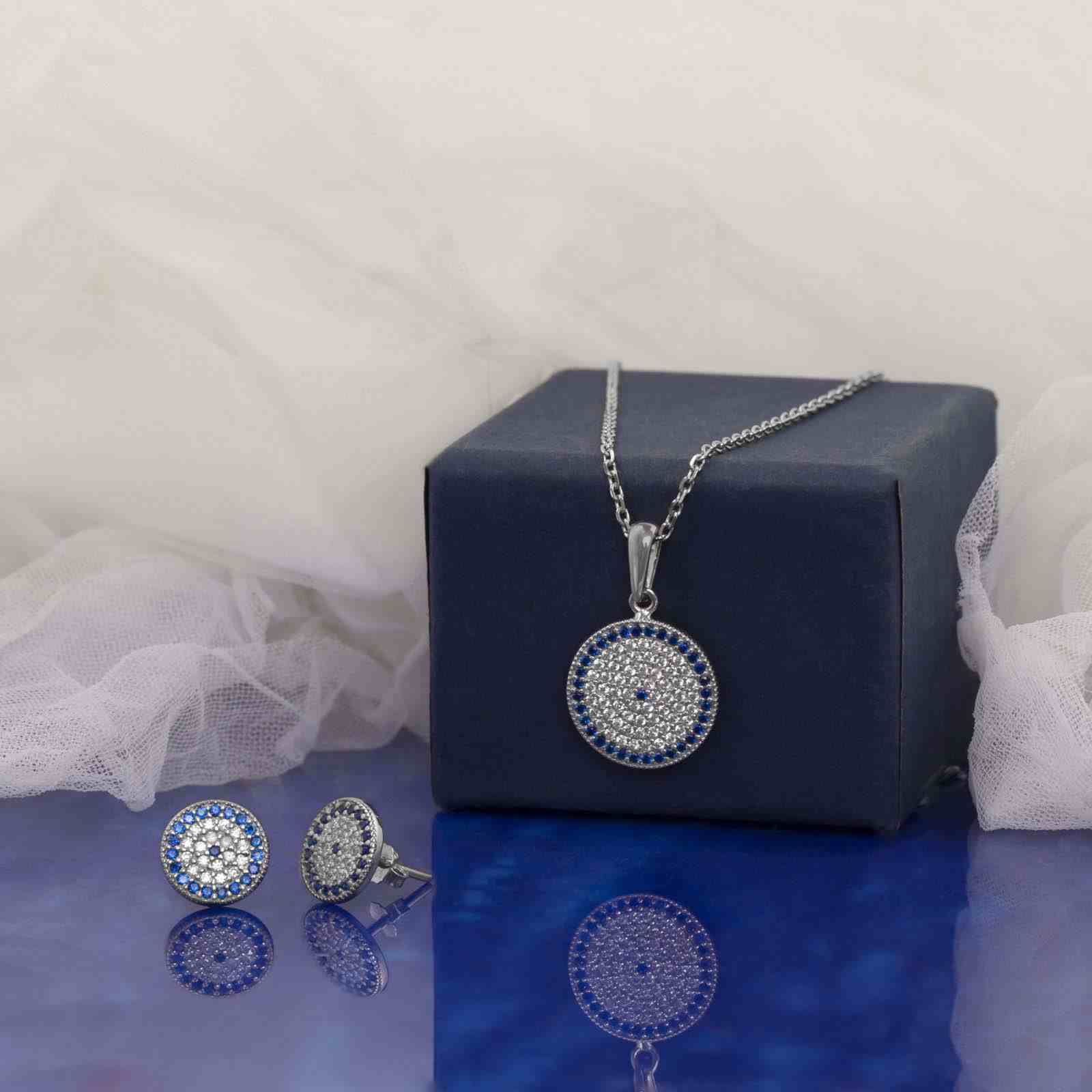 Ensemble de collier et boucles d’oreilles en argent modèle Cheshm Nazar