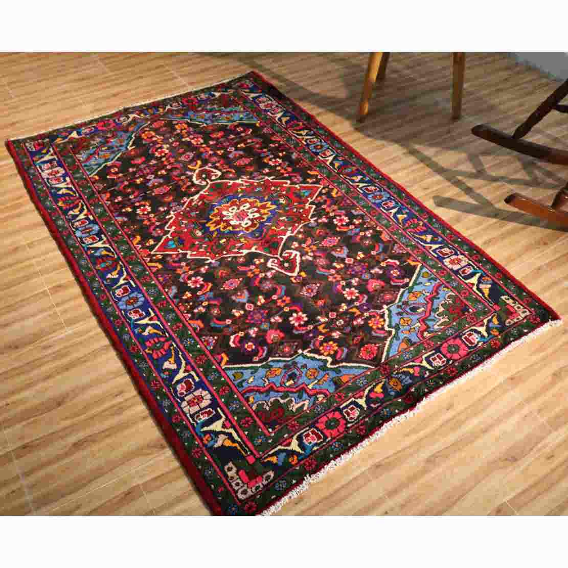 Tapis Persan Noué à la Main avec Design Toranj & Médaillon