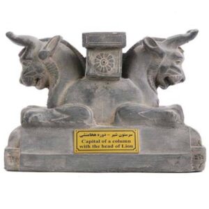 Figurine historique de Griffon : Tête de colonne de lion à cornes achéménide