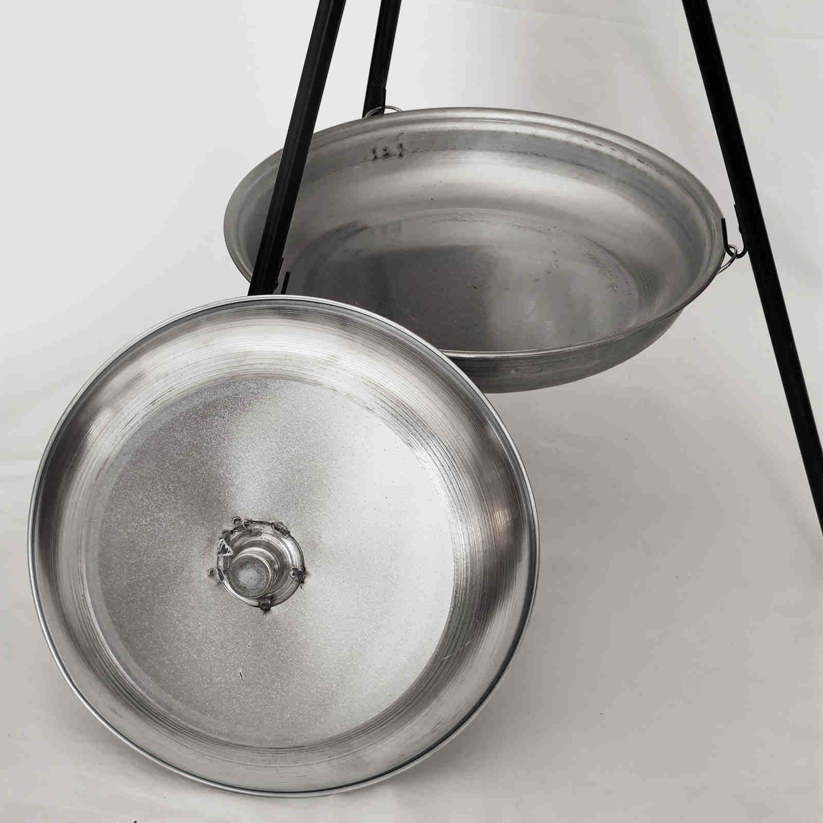 Trépied de Cuisine de Feu de Camp avec Chaudron – Idéal pour la Cuisine en Plein Air