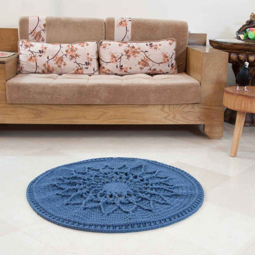 Tapis de sol macramé bohème tissé à la main – Design Soleil bleu