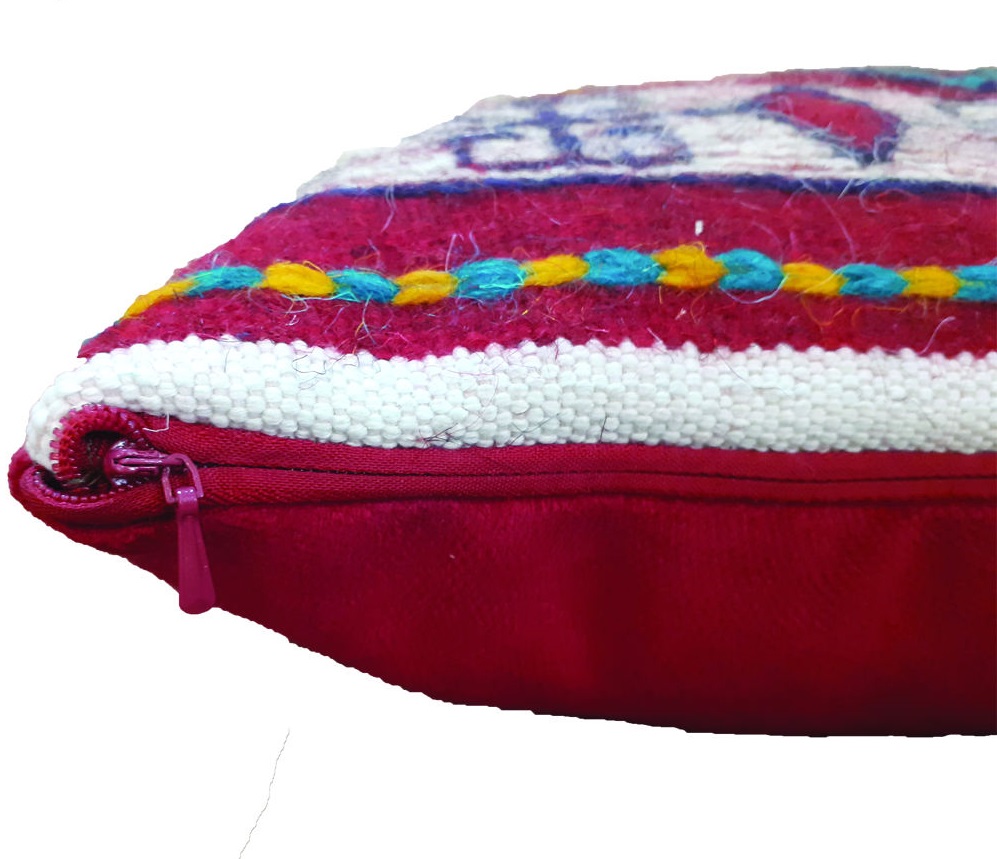 Housse de Coussin Kilim Persan – Design Sonati Tissé à la Main