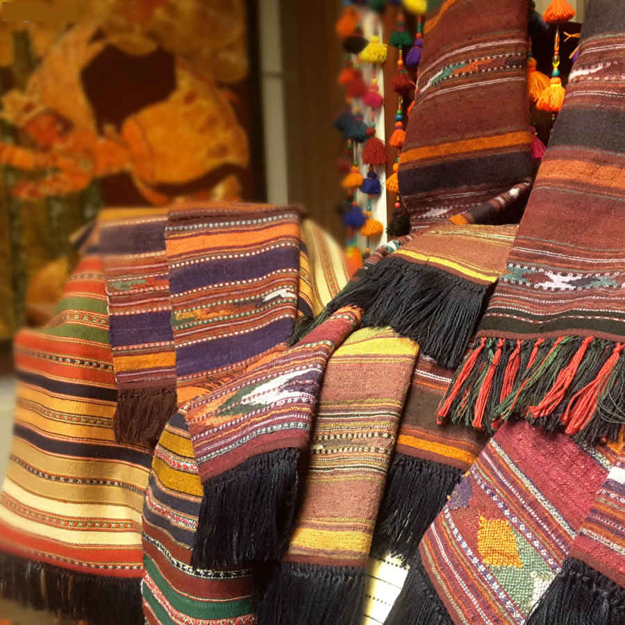 Tapis Jajim persan authentique tissé à plat rayé Tetis