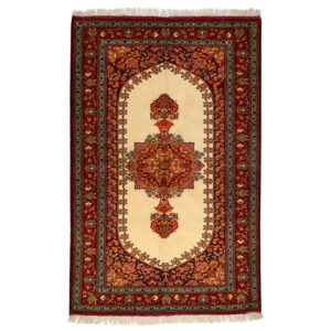 Tapis Persan Fait Main avec Design Médaillon Couleur Beige