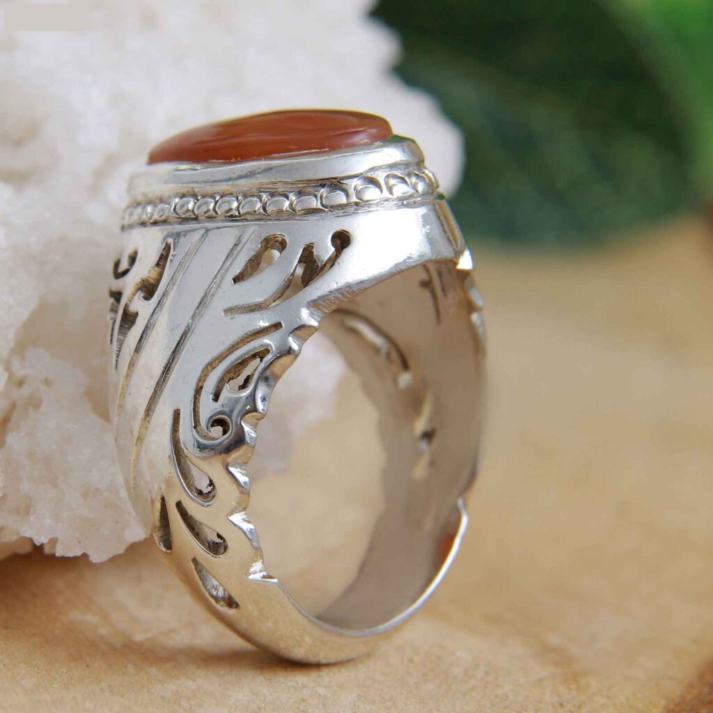 Bague en argent Aqeeq yéménite persane pour hommes - Rouge