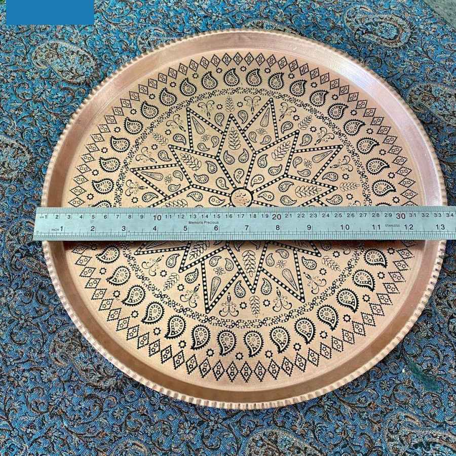 Plat de Service Persan en Cuivre Traditionnellement Martelé Mani