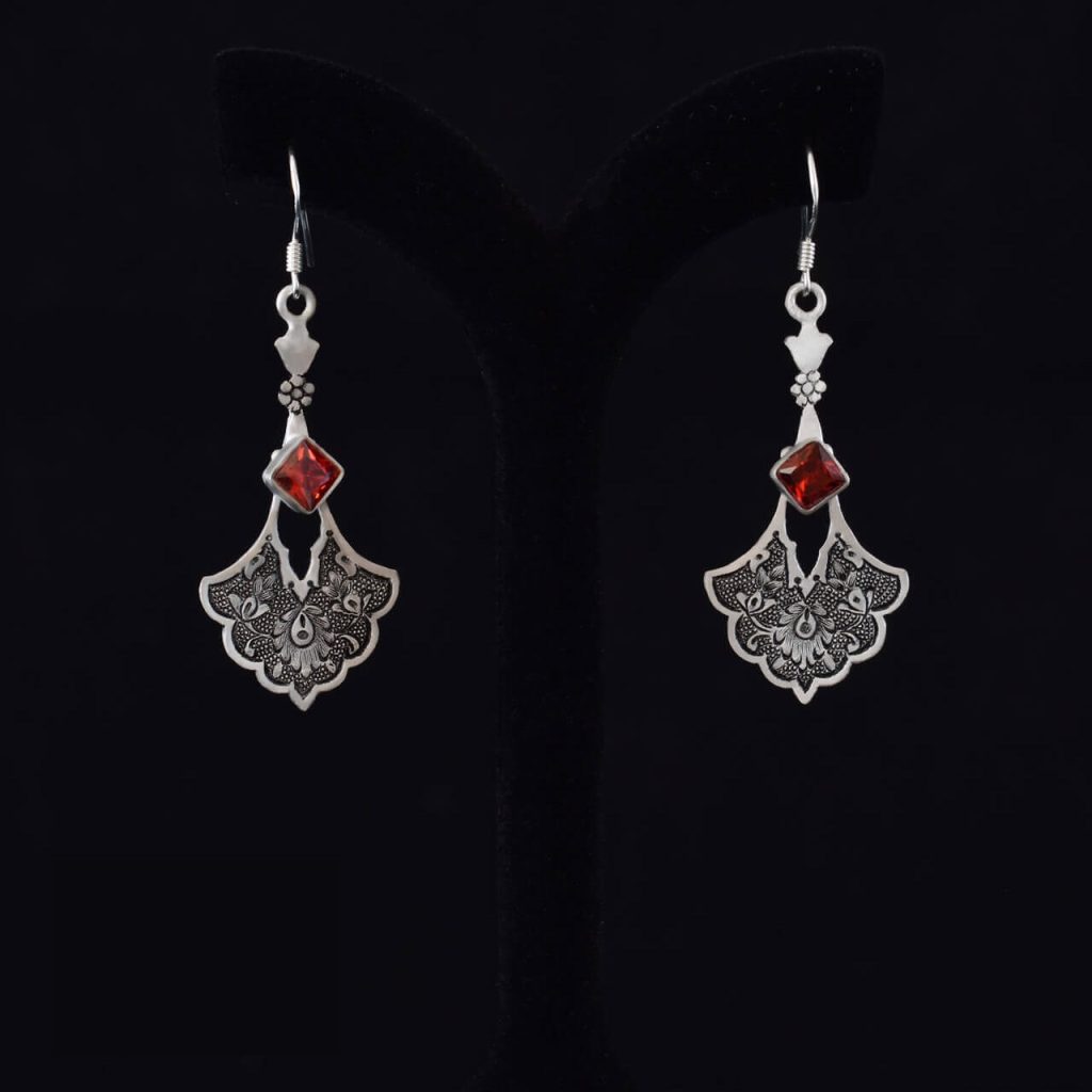 Boucles d'oreilles en argent persan Gravées avec Pierre Synthétique