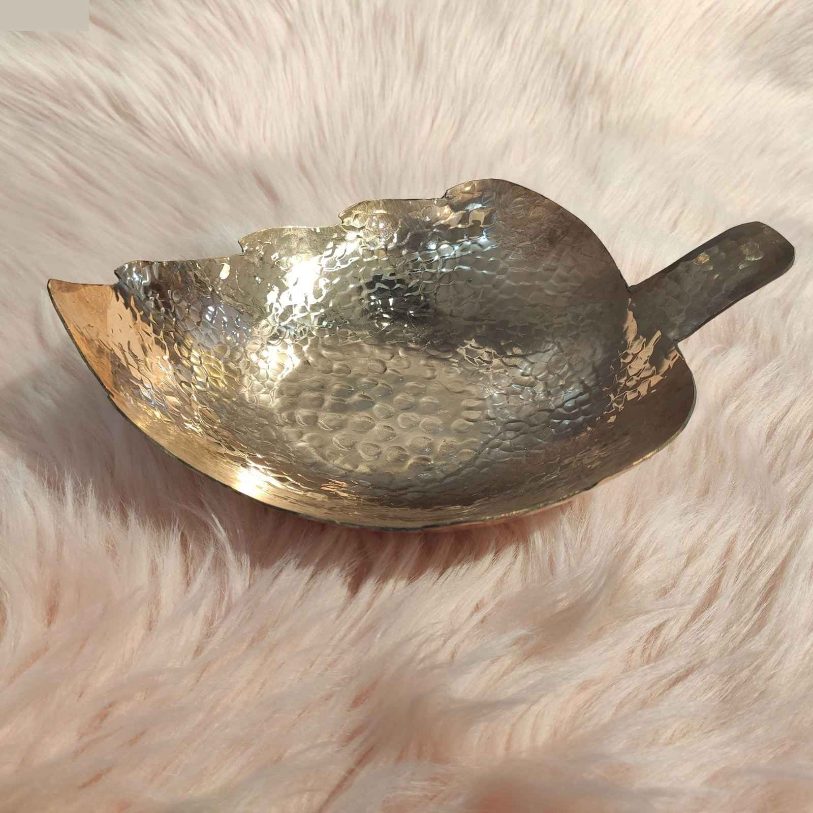 Bol de service en cuivre, adapté pour les fruits et les sucreries, martelé Leaf