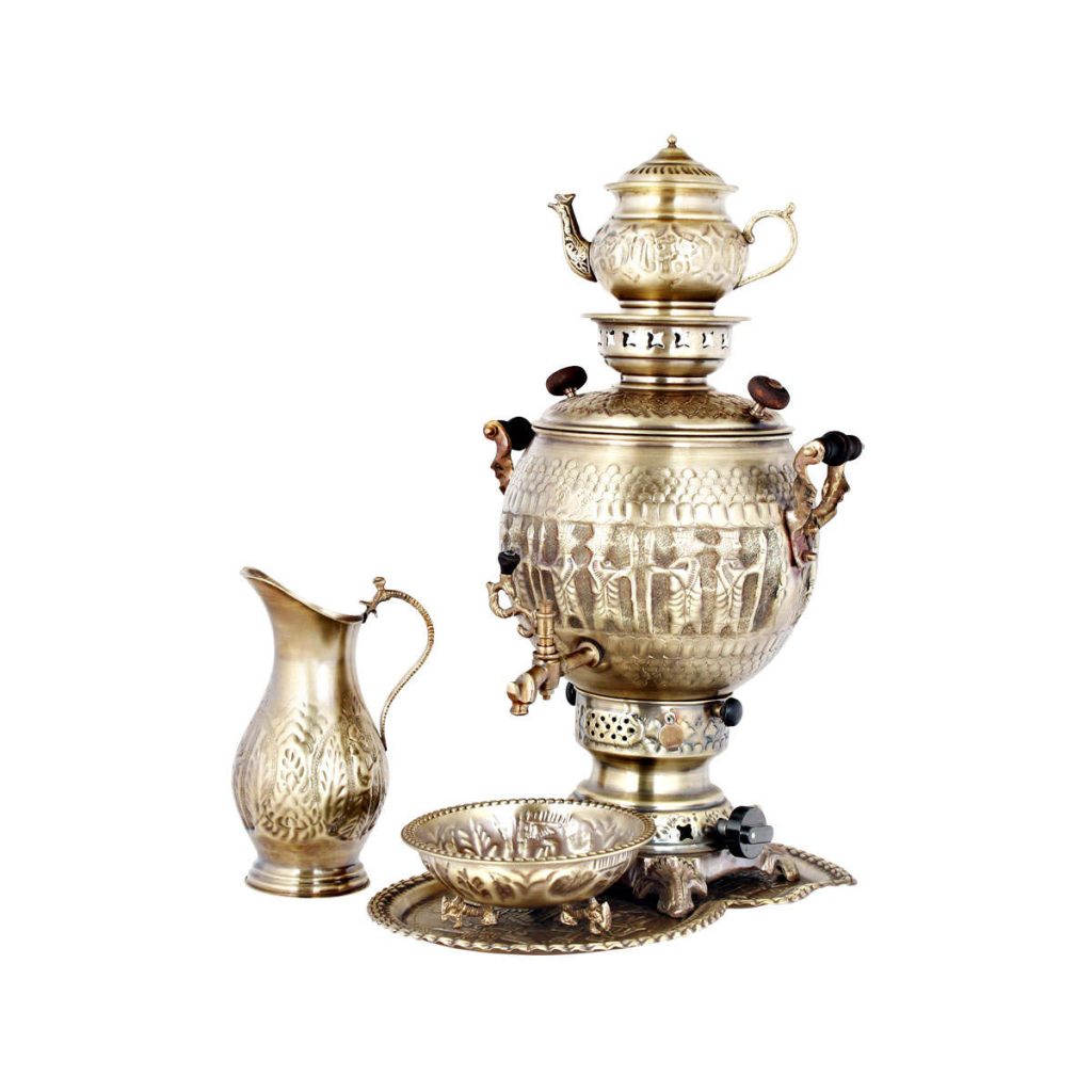 Machine à thé samovar à gaz persan en laiton design traditionnel motifs Achaemenes 6 litres