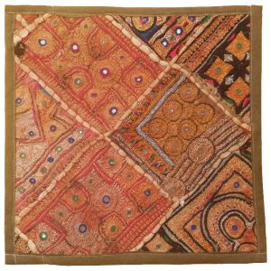 Housse de Coussin Brodée – Design Suzani Faran