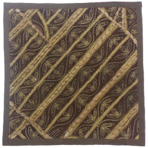 Housse de Coussin Brodée – Design Suzani Kabir