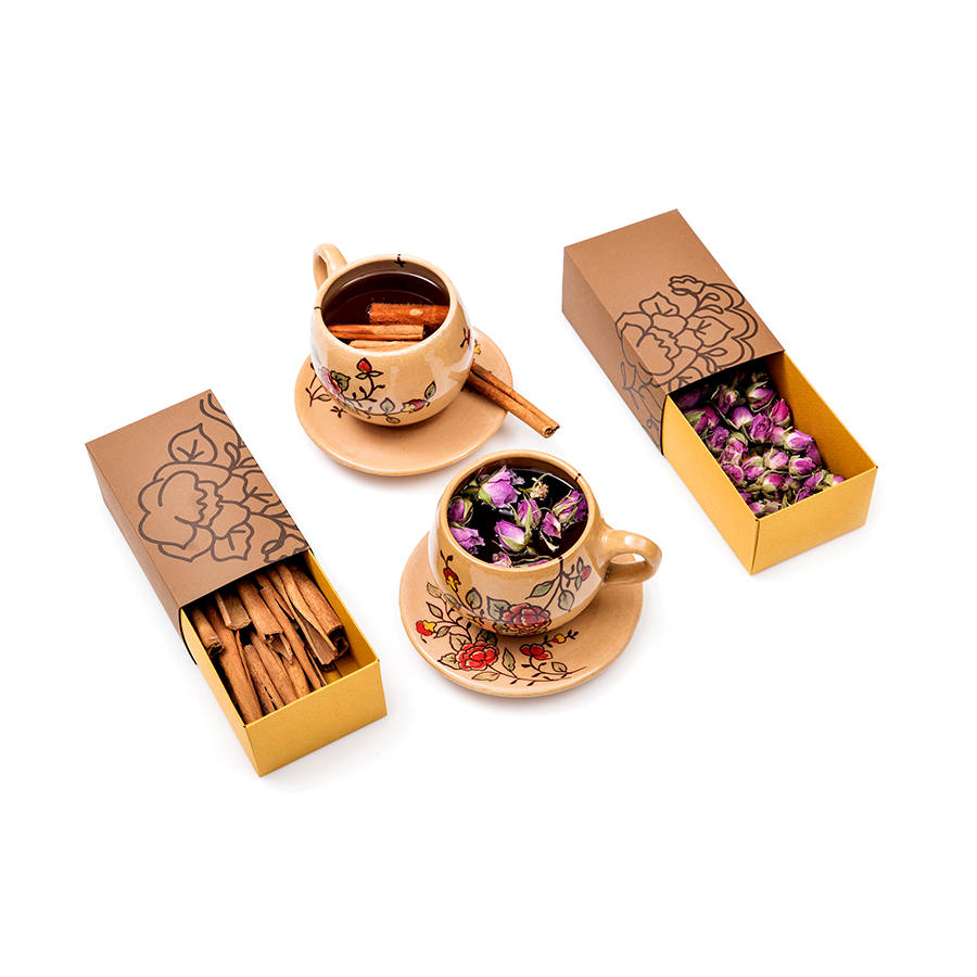 Coffret Cadeau Artisanal Persan Précieux – Modèle Mahna