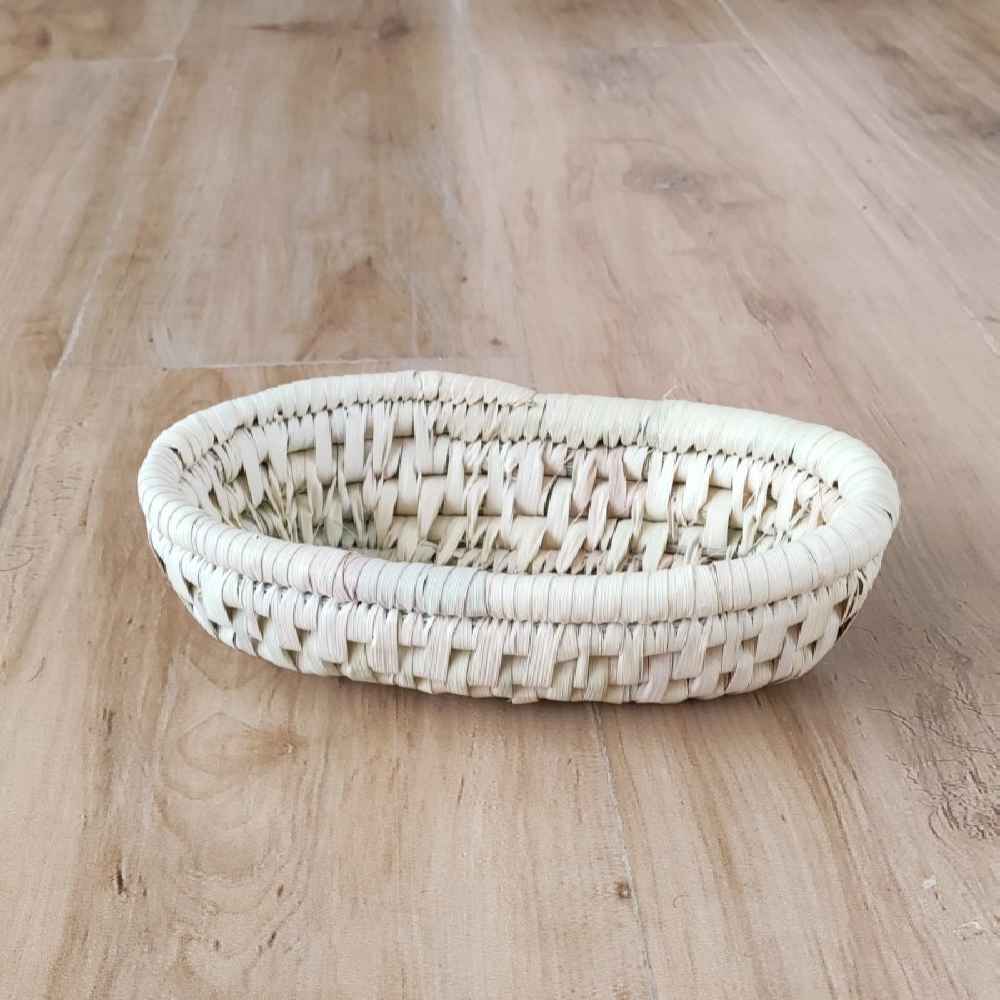 Panier en feuille de palmier tissé à la main persan modèle Najmeh