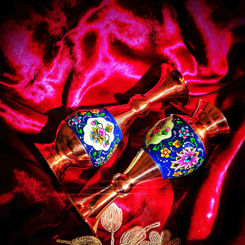 Vase en cuivre décoratif peint à la main avec émail Minakari persan Parvaz