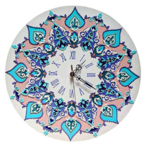 Horloge Murale en Vitrail Motif Floral – Modèle Maral