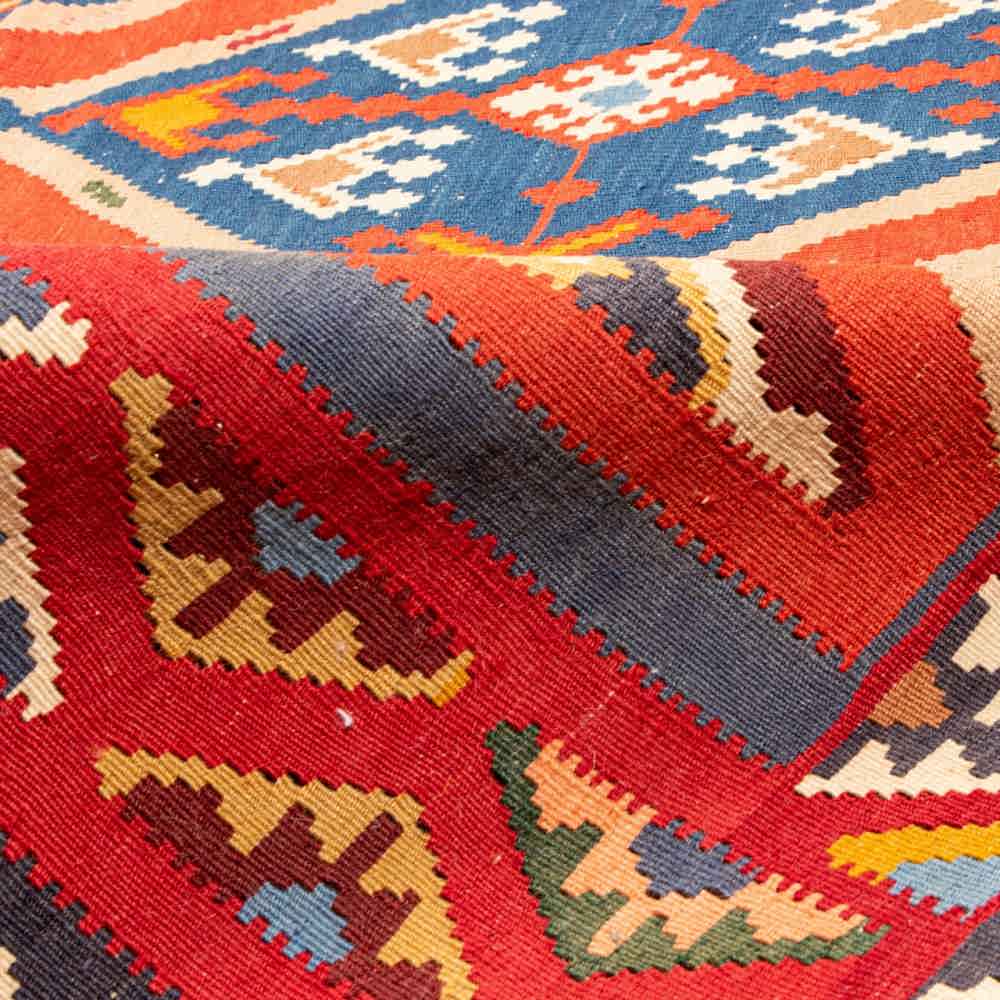 Tapis Kilim en laine persane tissé à la main en Fars Traditionnel Ana