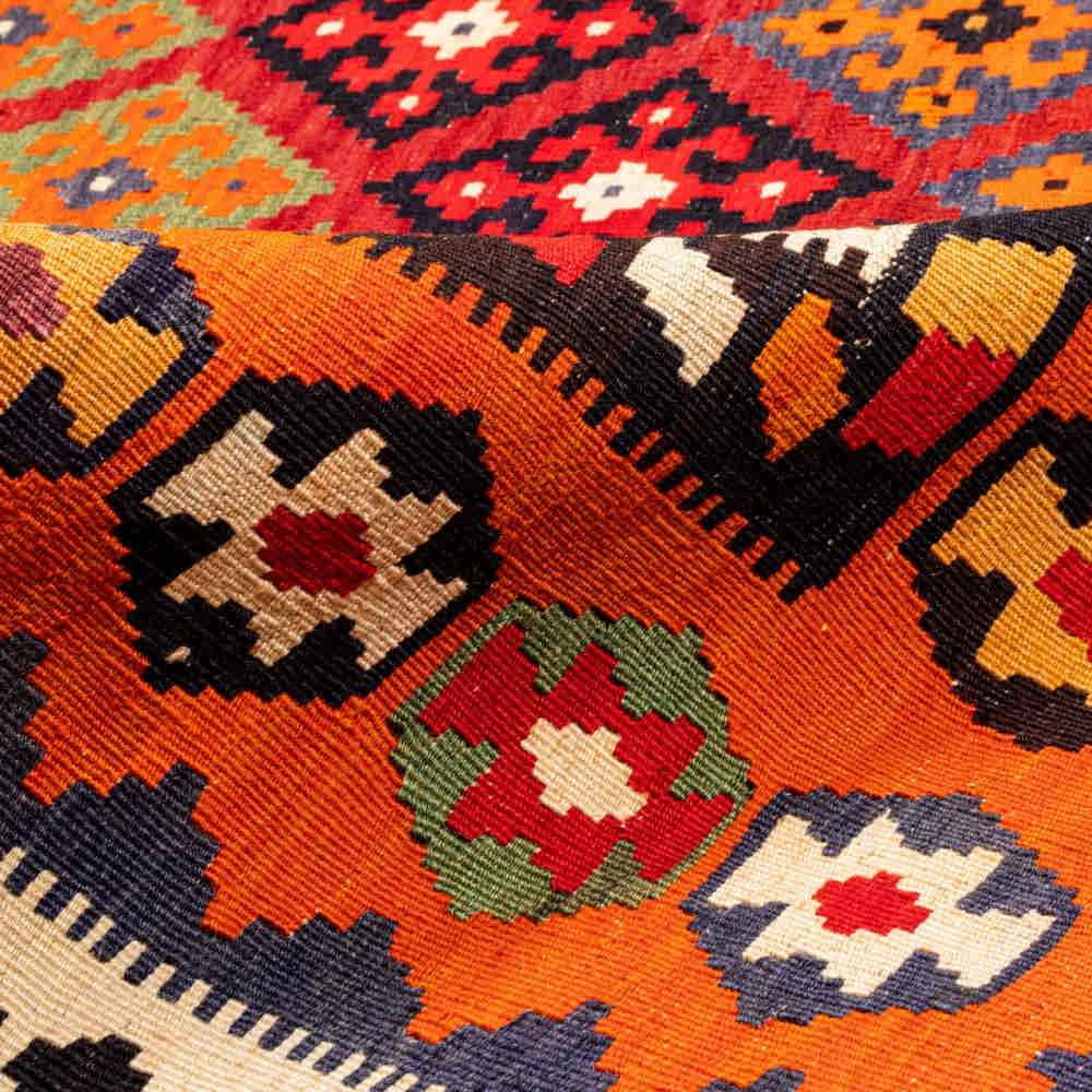 Tapis Kilim en laine persane tissé à la main à Fars Traditionnel Shahin