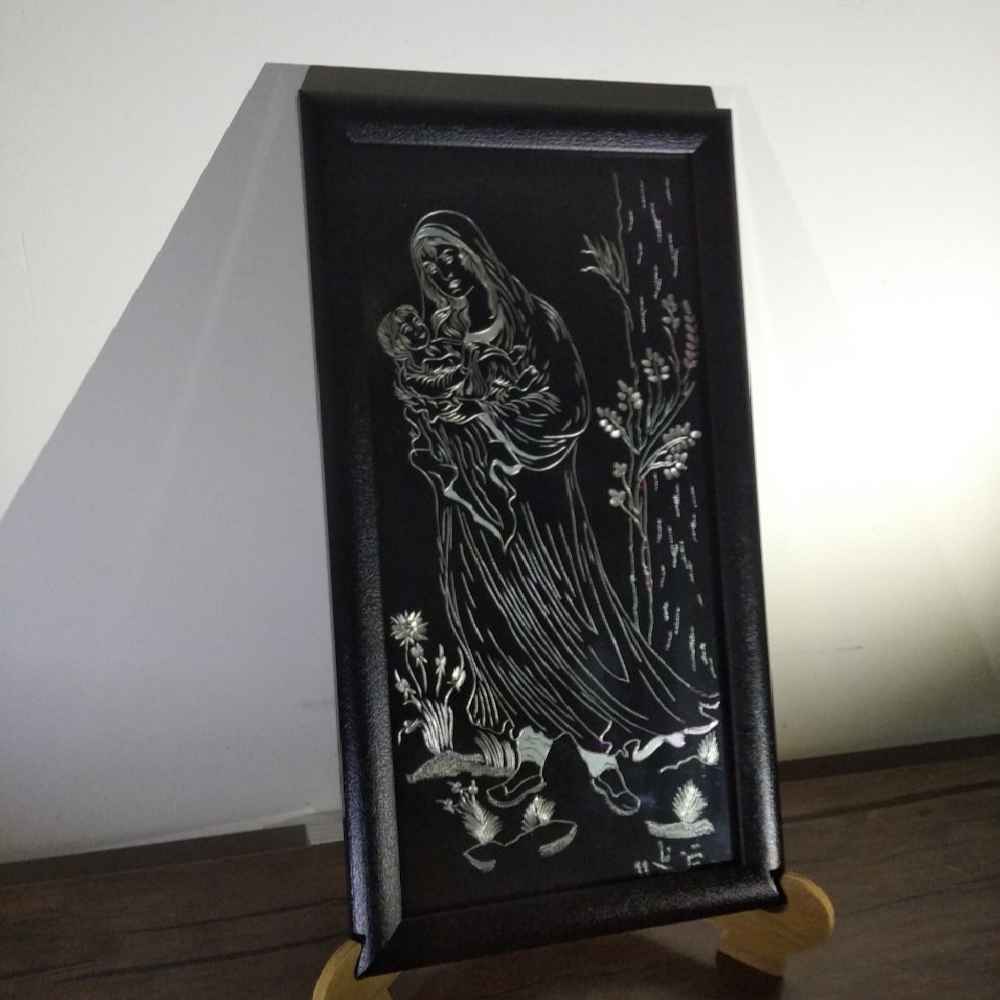 Art en métal gravé persan encadré – Madar