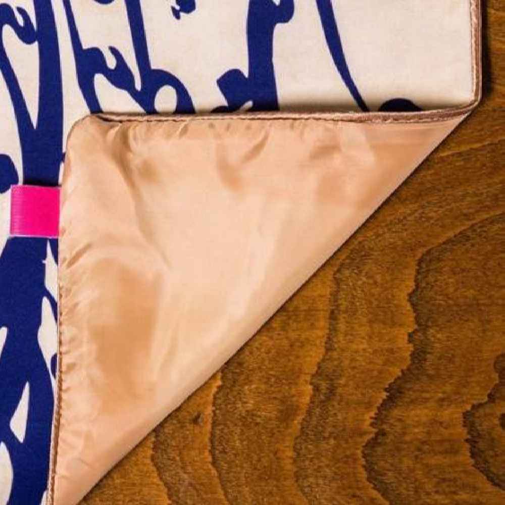 Couverture en velours Crème Persane Modèle Nastaliq