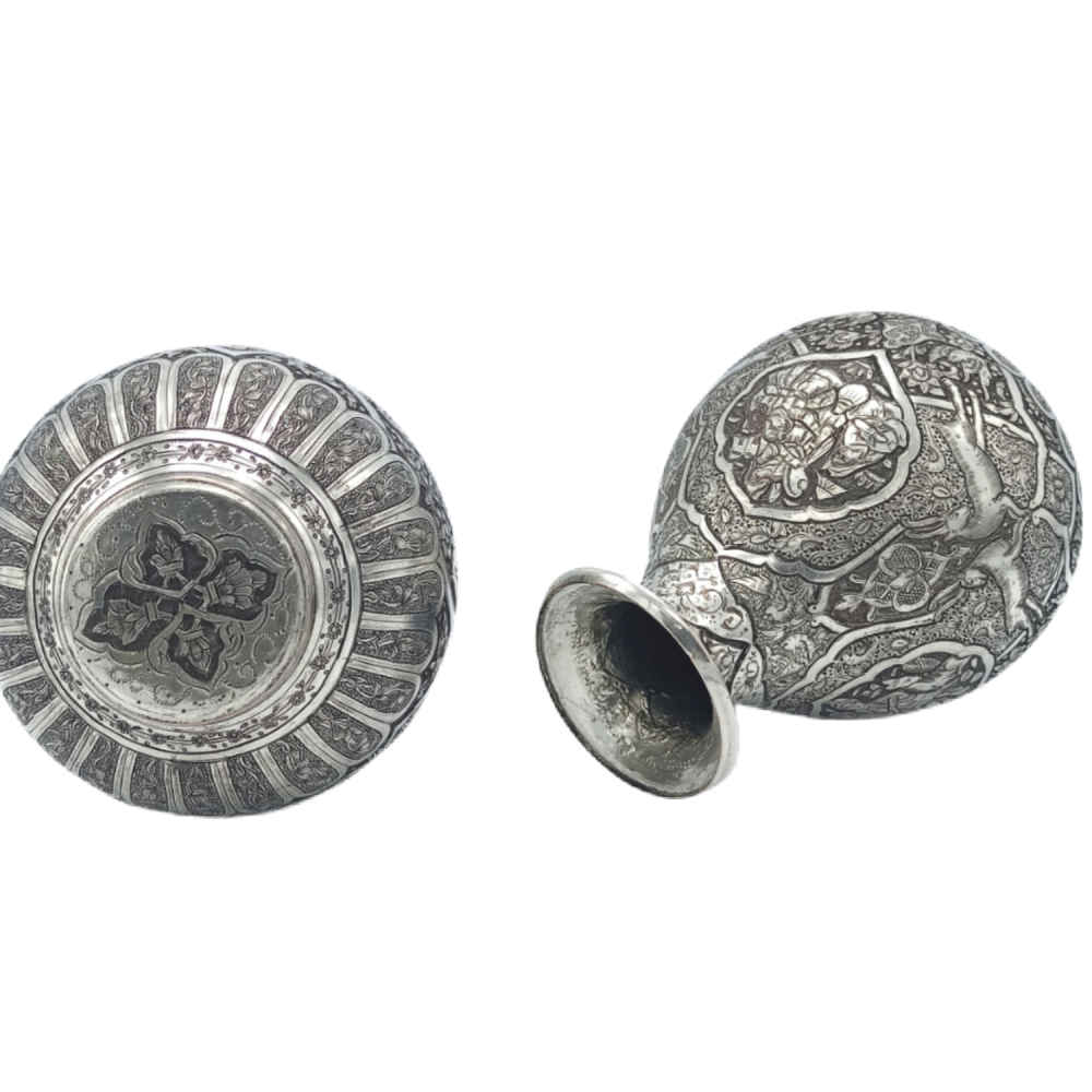 Vase décoratif en cuivre persan gravé fait main avec design Tazhib – Set de 2