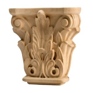 Modèle de capitale en bois sculpté S20