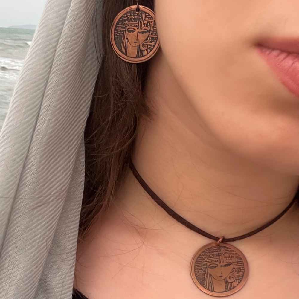Ensemble de Collier et Boucles d’Oreilles en Cuivre Modèle Rokh