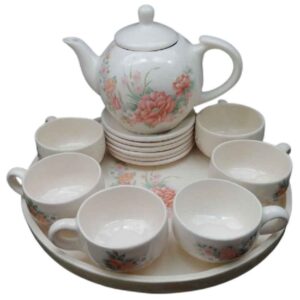 Service à thé en porcelaine victorienne modèle Bahar avec théière et soucoupe