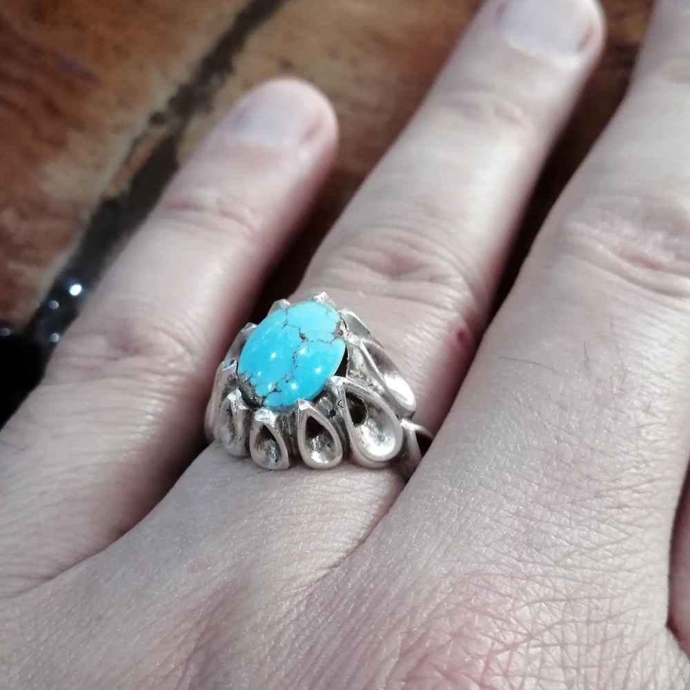 Bague en Argent Persan avec Turquoise de Neyshabur Farima Kiarash
