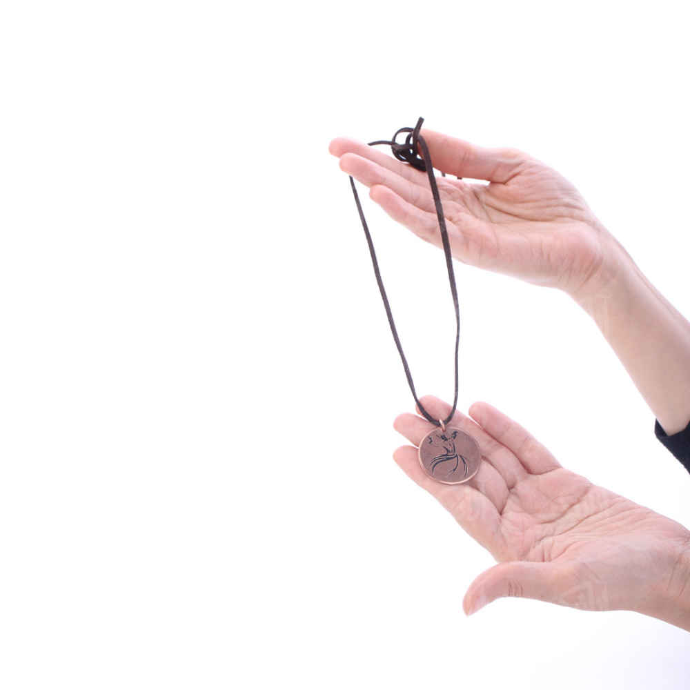 Collier en cuivre persan minimaliste – Raghs Sama