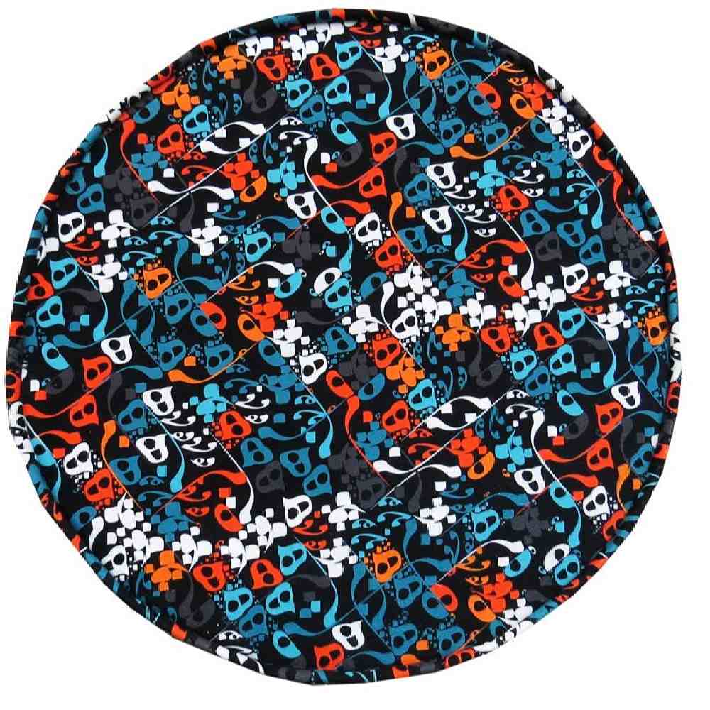 Pouf persan traditionnel avec pieds en bois et tissu en velours bleu