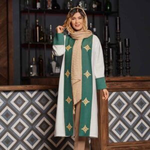 Modèle Manto Perse Pegah