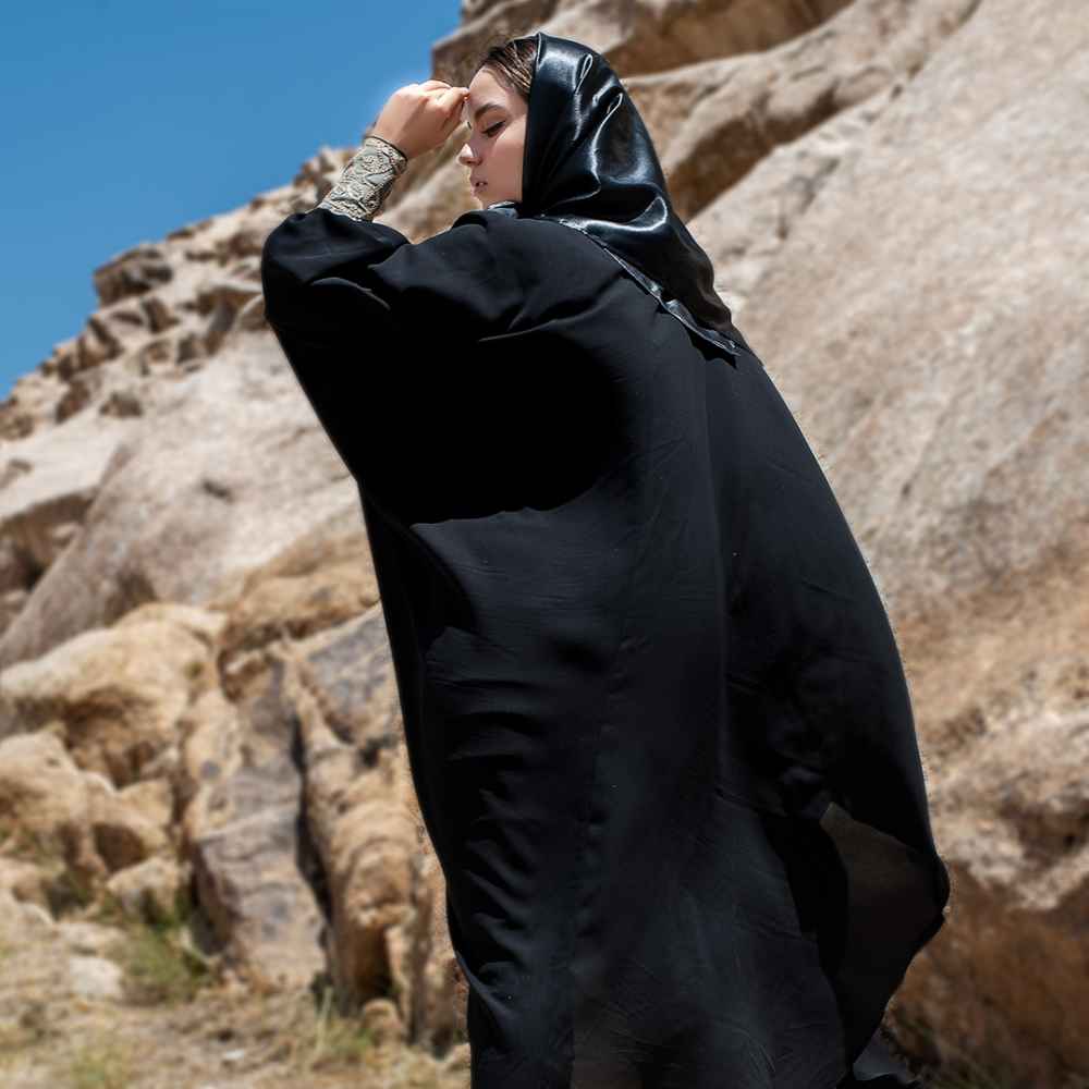 Abaya Papillon Élégante pour Femmes – Design Inspiré de la Perse