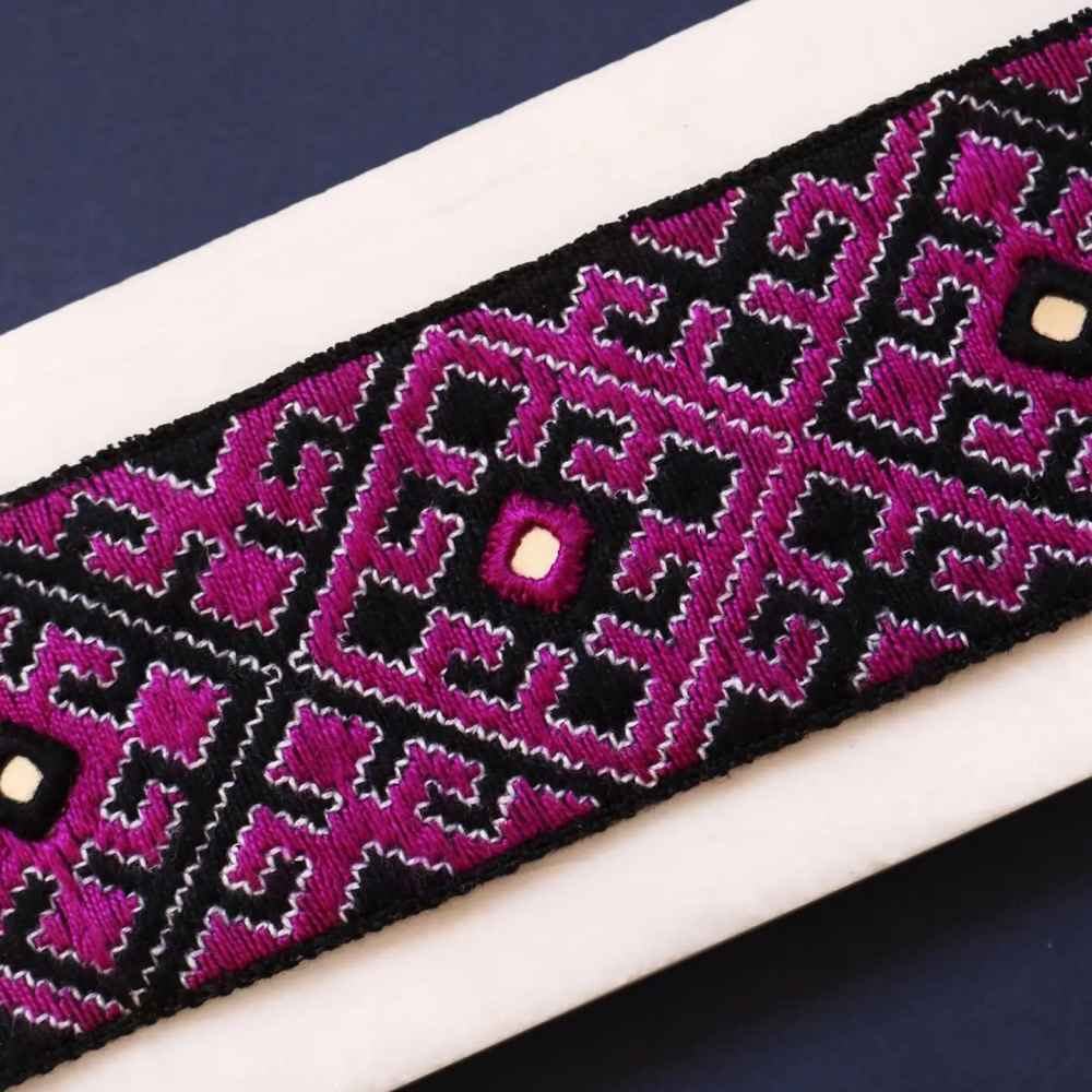 Bracelet brodé Persan Modèle Alma