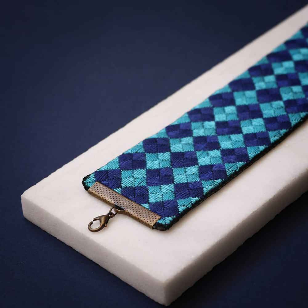 Bracelet brodé Persan Modèle Aseman