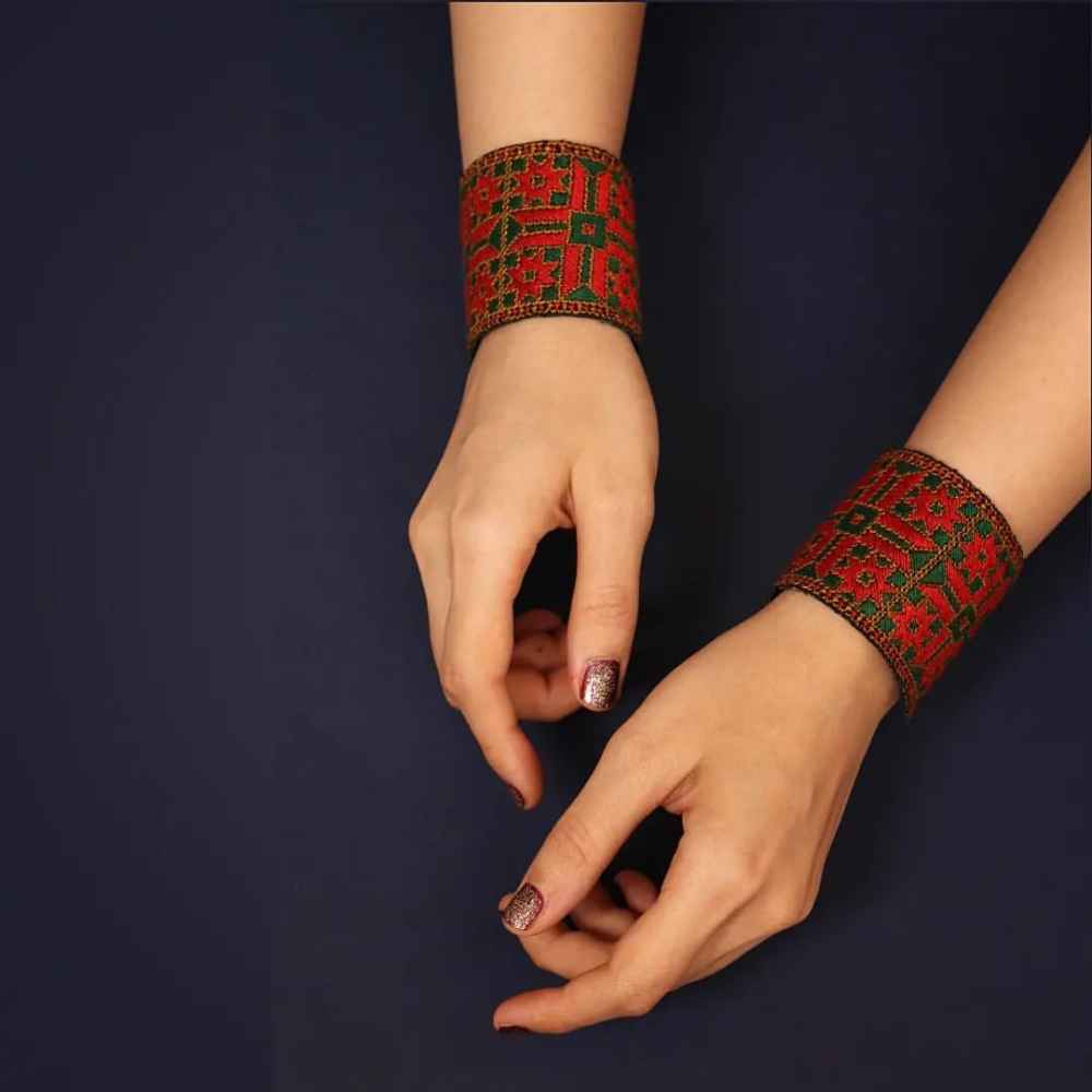 Bracelet brodé Persan Modèle Rima