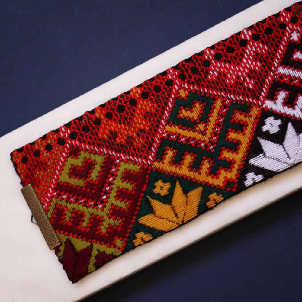 Bracelet brodé Persan Modèle Yeganeh