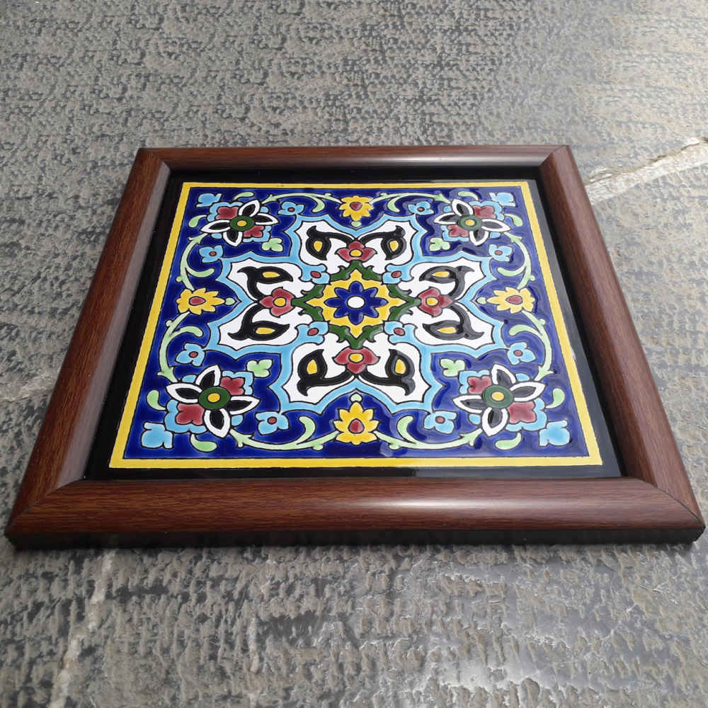 Carreau en céramique persane encadré décoratif – Farima