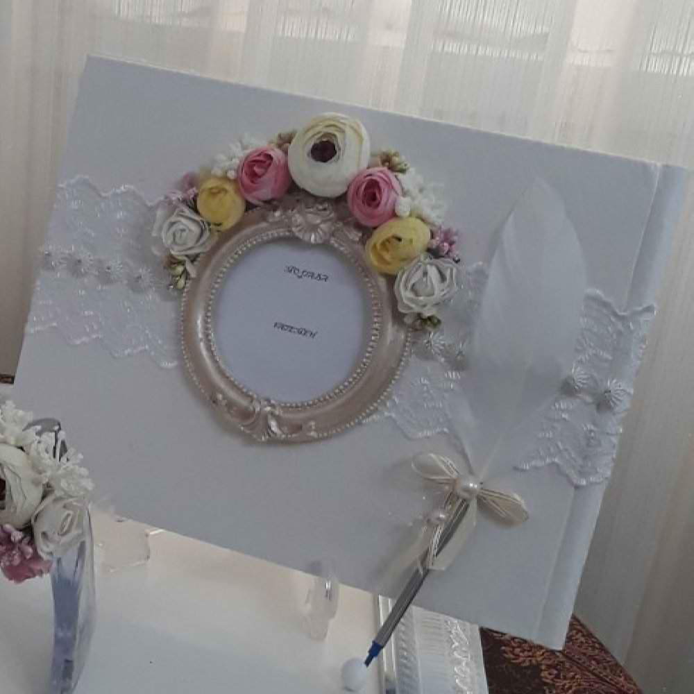 Carnet de Mariage Persan – Modèle Laya